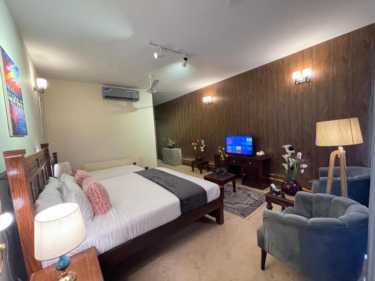 The Life Style Lodges Opp Centaurus Mall Islamabad Exterior photo